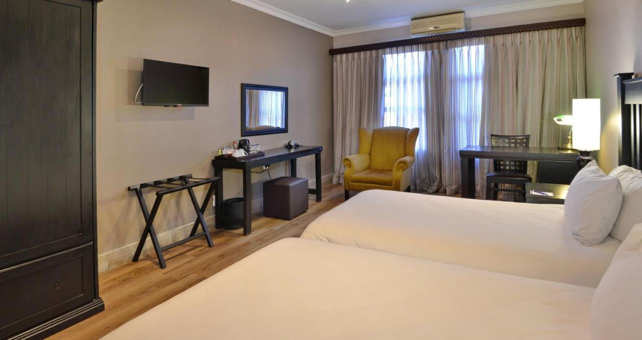 Anew Hotel Highveld Emalahleni Екстериор снимка