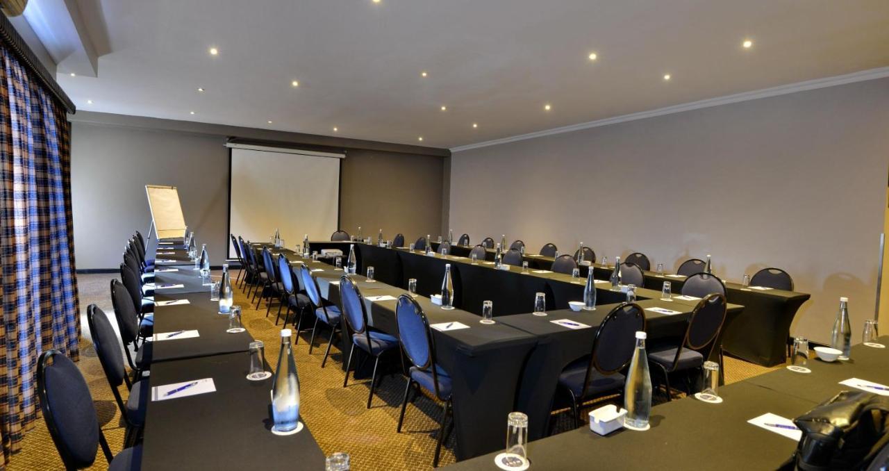 Anew Hotel Highveld Emalahleni Екстериор снимка