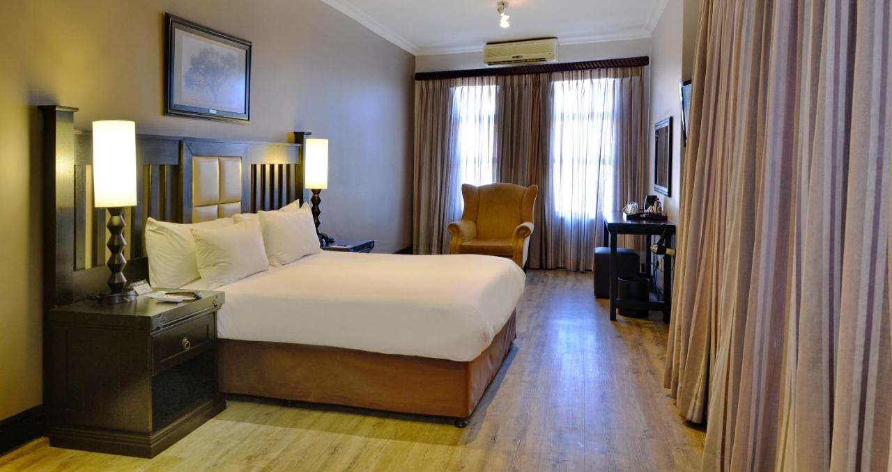 Anew Hotel Highveld Emalahleni Екстериор снимка