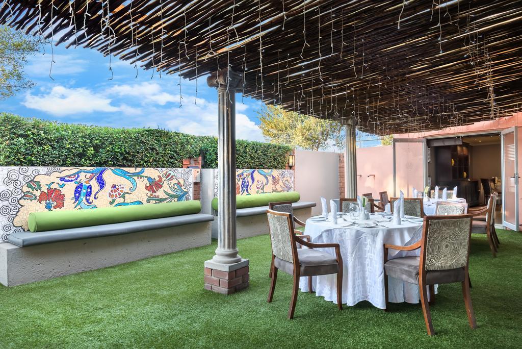 Anew Hotel Highveld Emalahleni Екстериор снимка