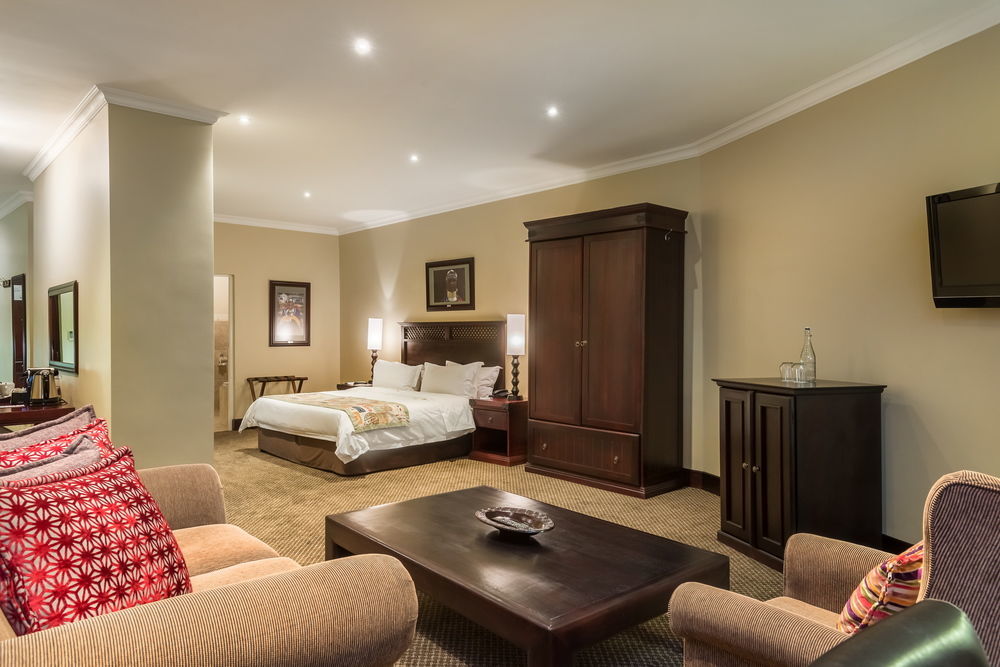 Anew Hotel Highveld Emalahleni Екстериор снимка